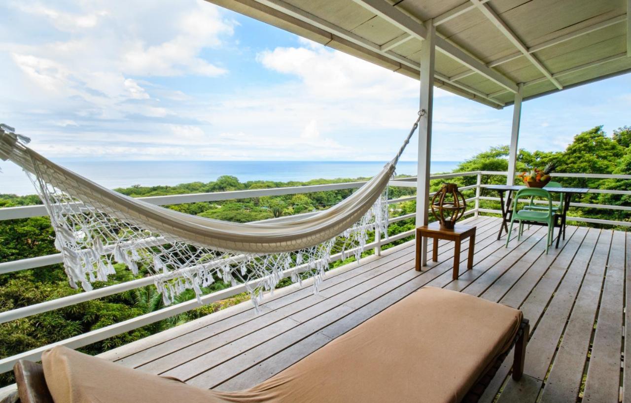 Funky Monkey Lodge Playa Santa Teresa  Екстер'єр фото